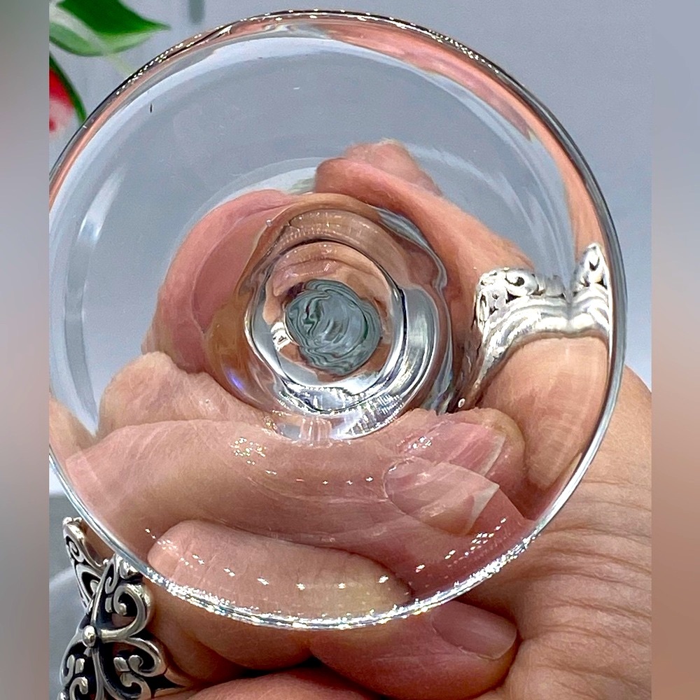 Hand-Painted 2 Floral Champagne Flutes - Picture 3 of 5